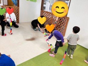 リトミック5月２１日リボン