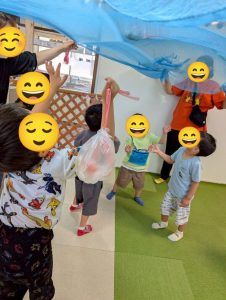 7月リトミック⑤くらげゆらゆら２