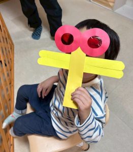 9月リトミック②とんぼのめがね２ (2)