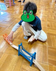 コミドリ電車１