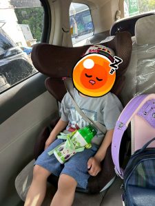 E010B589-A9FF-4C9B-B8AD-85F6A30649B6