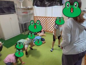 6月リトミックかえる跳び